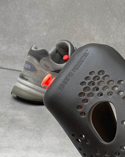 Fragrance Shoe Tree - Smokey Grey