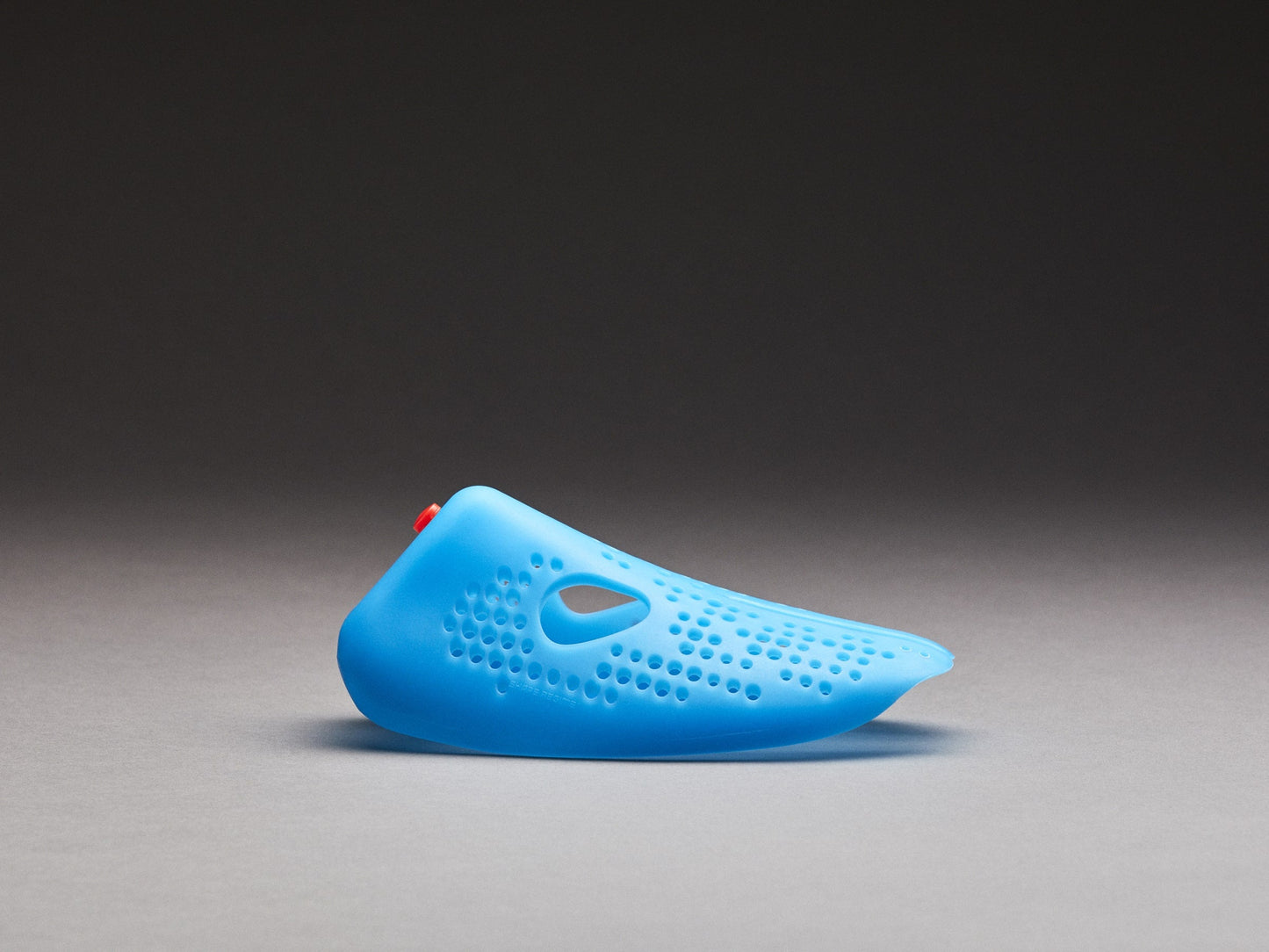 Fragrance Shoe Tree - Vibrant Blue