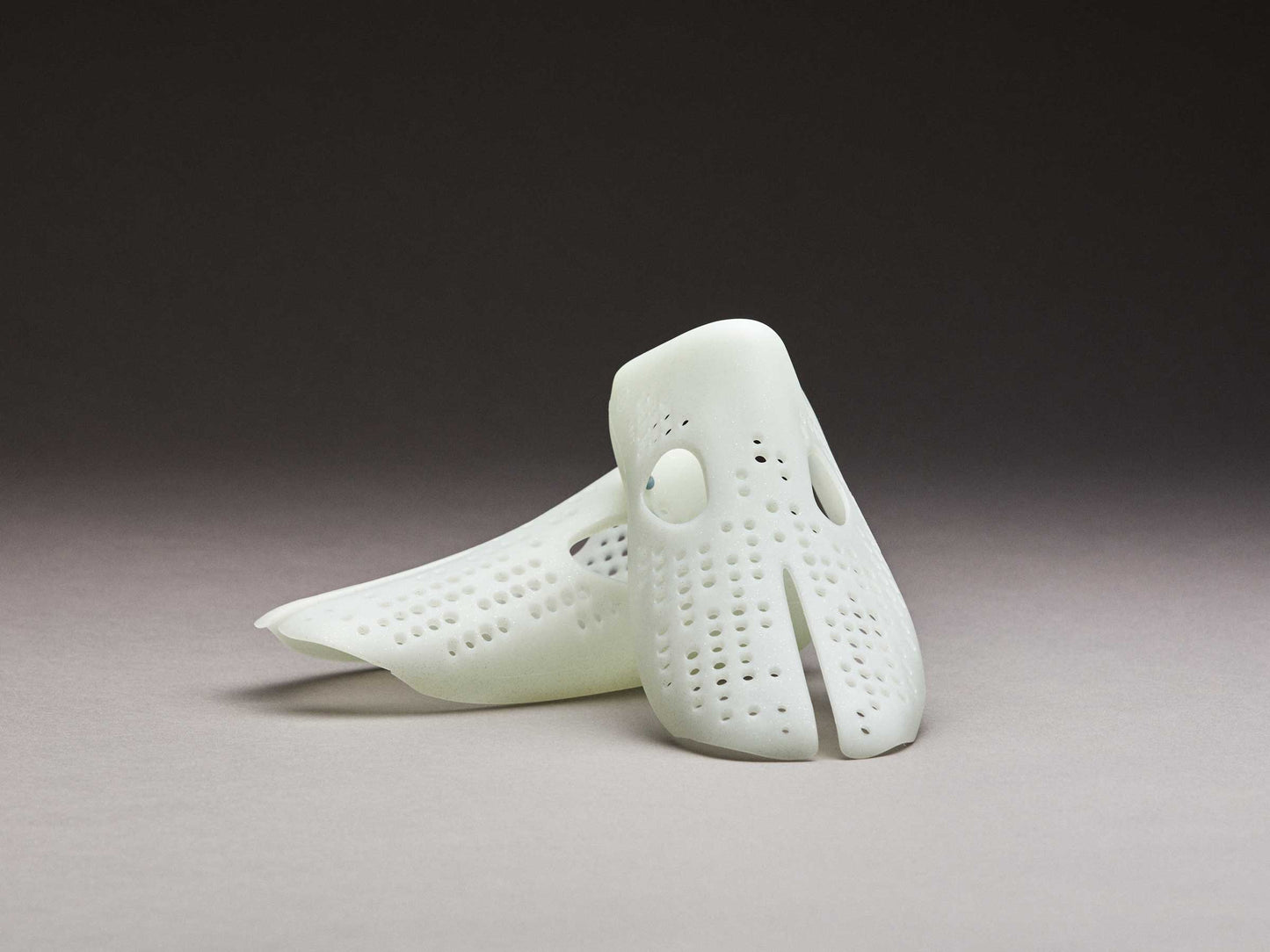 Fragrance Shoe Tree - Natural Translucent