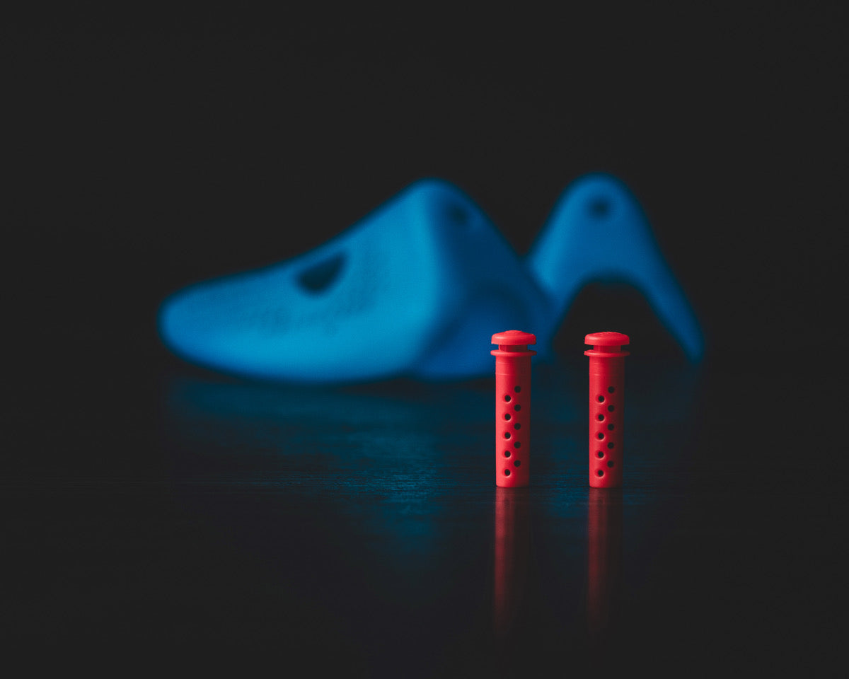 Smelly Sneakers shoe inserts in red color designed to keep footwear fresh and odor-free.